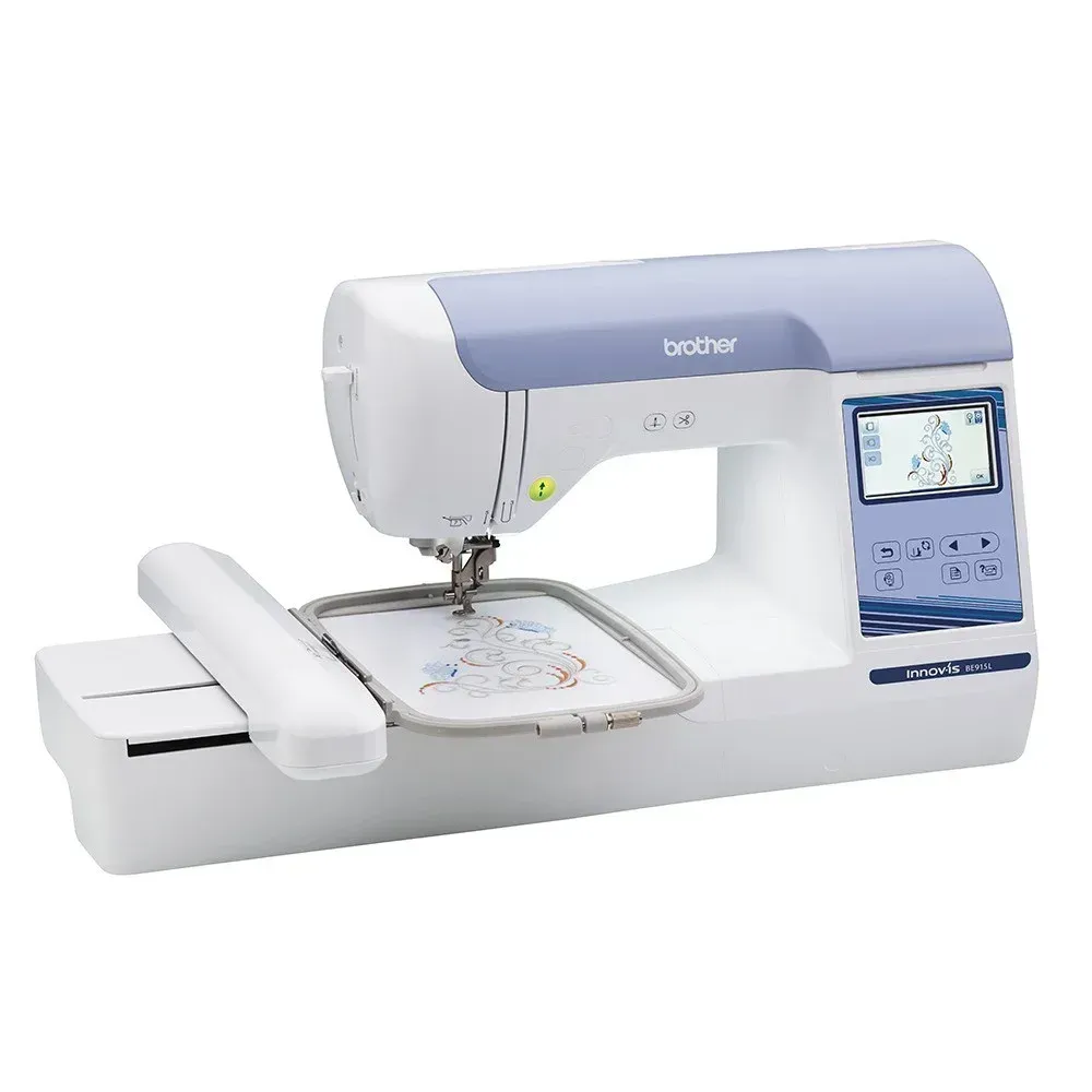 uma máquina de costura irmão com uma máquina de bordar acoplada.