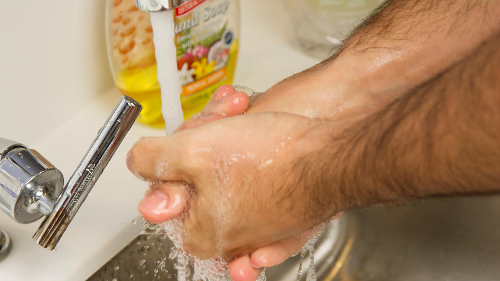 Hygiene – Hand Dryers or Paper Towels? Wash your hands.