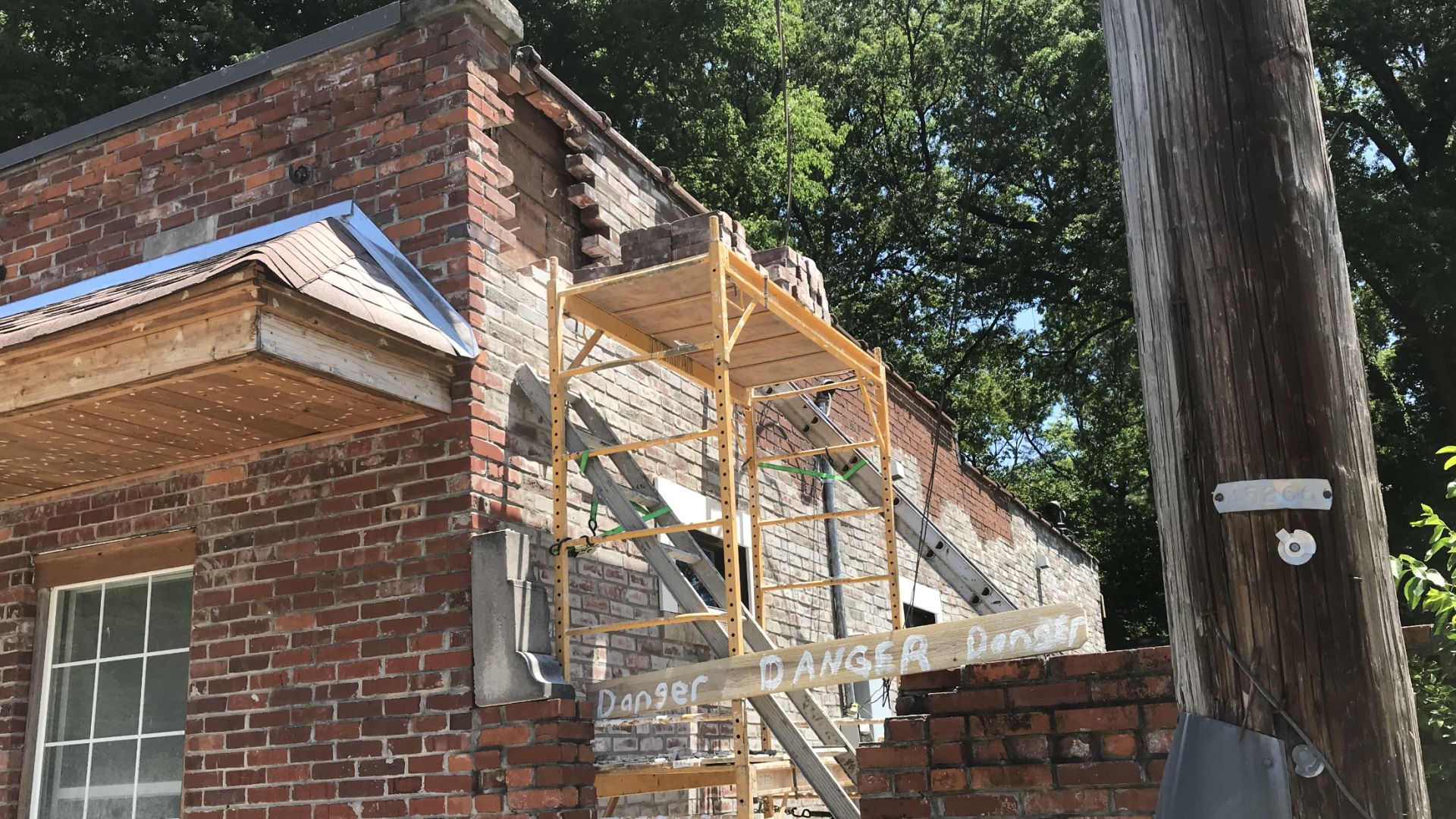 House With Danger Signage — Private Investigation in Memphis, TN