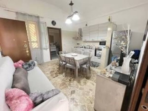 Appartamento in Via Cattaro, Madonnella, Bari