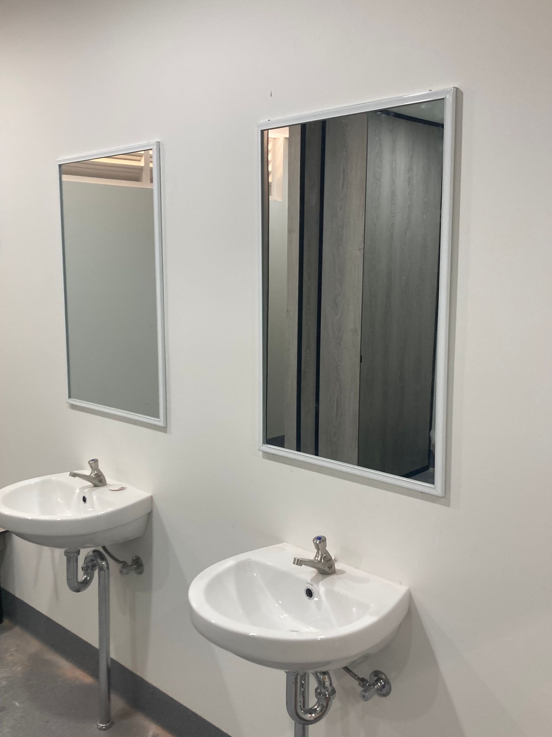 Sinks With a Mirrors Above It — Patterson Glass Works in Kempsey, NSW