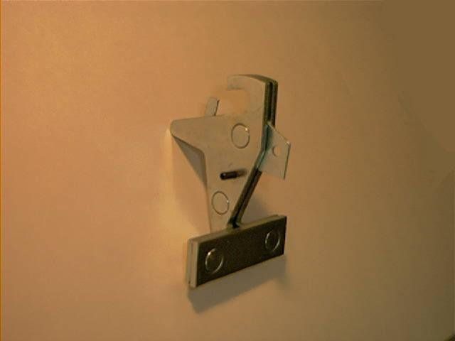 Pusher Dog Attaches to Std. ET Chain for Economical P&F App