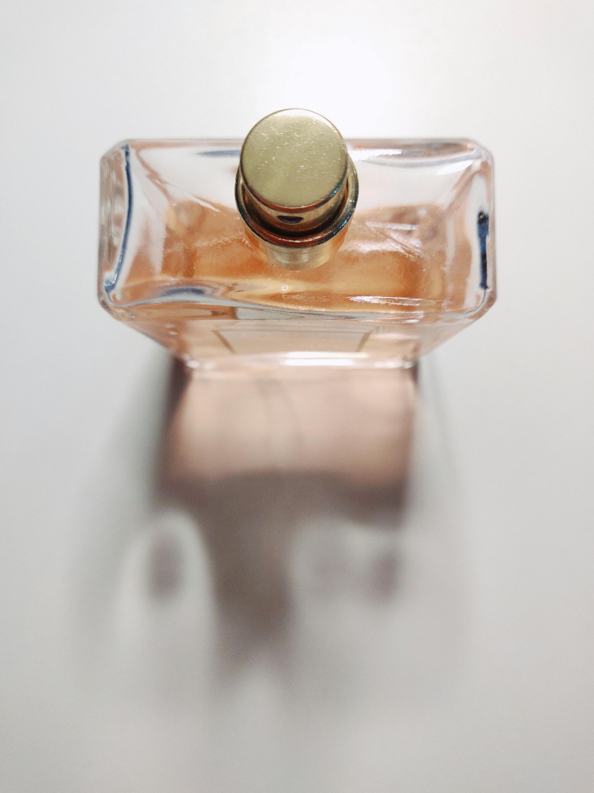 Perfume bottle