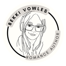 A black and white logo with the letter a and v in a circle.