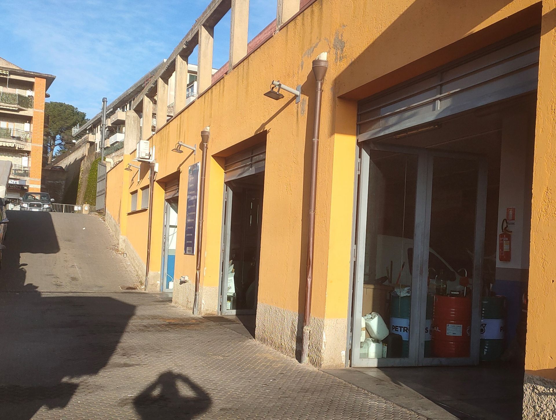 Autoservice Fratelli Buscemi 3