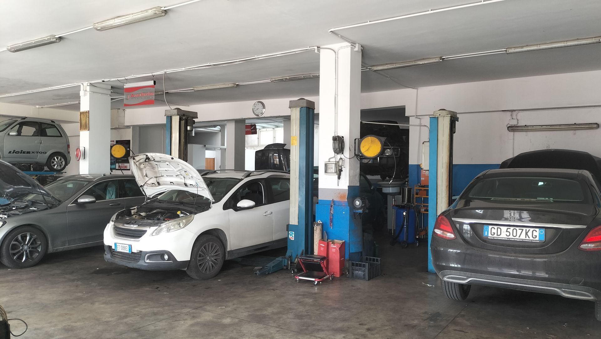 Autoservice Fratelli Buscemi 8