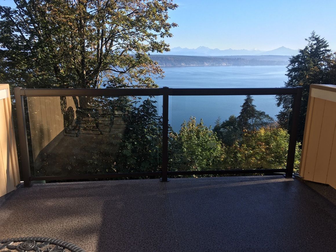 Aluminum Railings 12