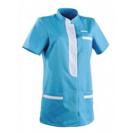 Une chemise bleue avec des rayures blanches sur les manches