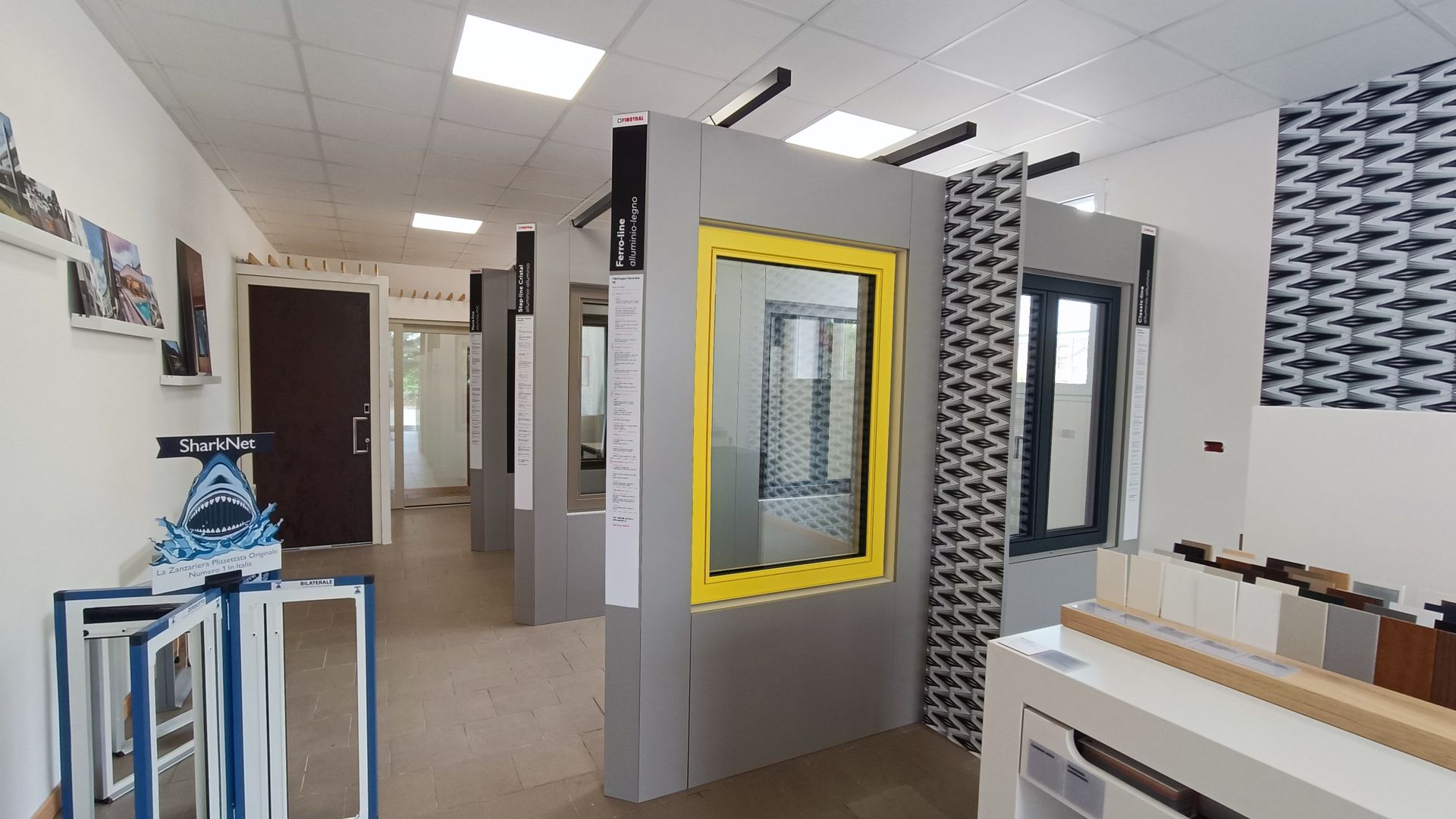 showroom finestre finstral