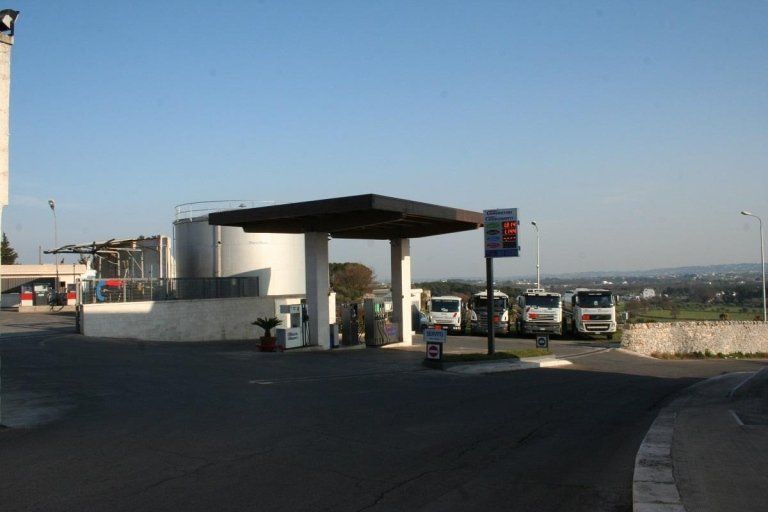 rivenditori di carburanti