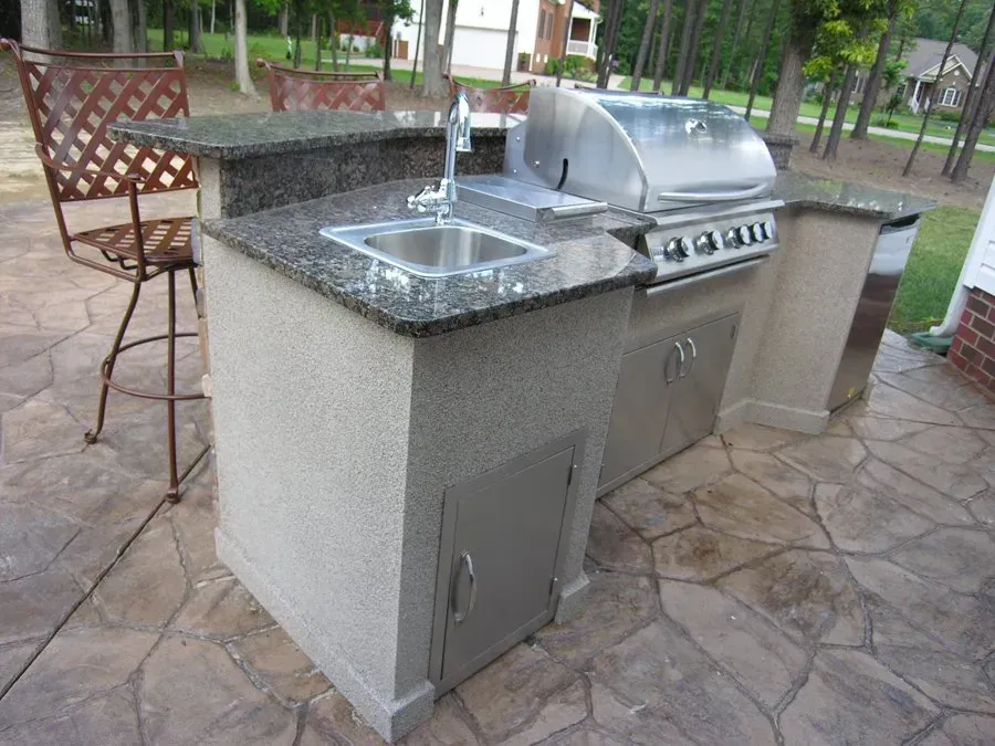 Stainless Outdoor Kitchen