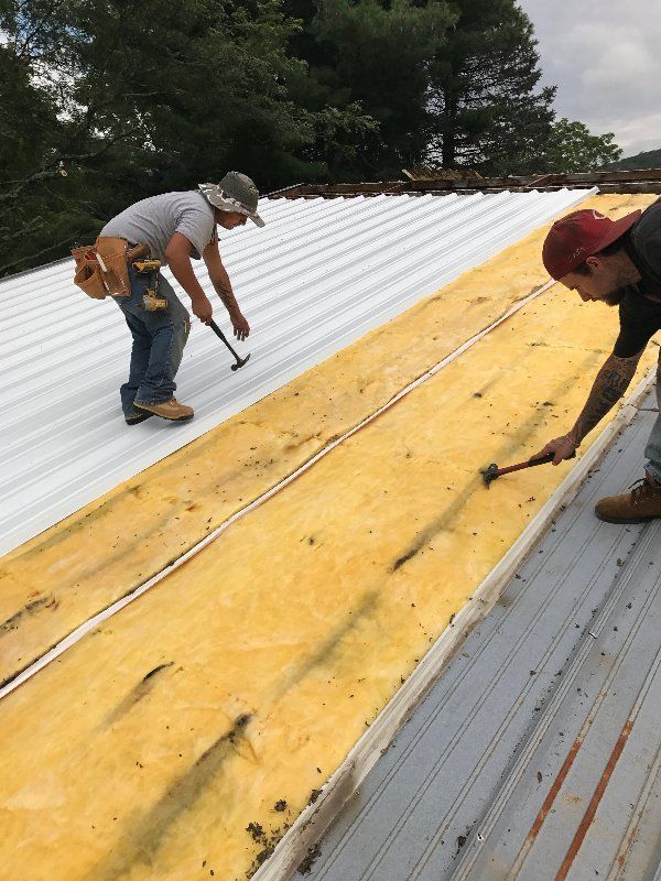 Two Worker | New Milford, CT | Kent Hollow Siding LLC