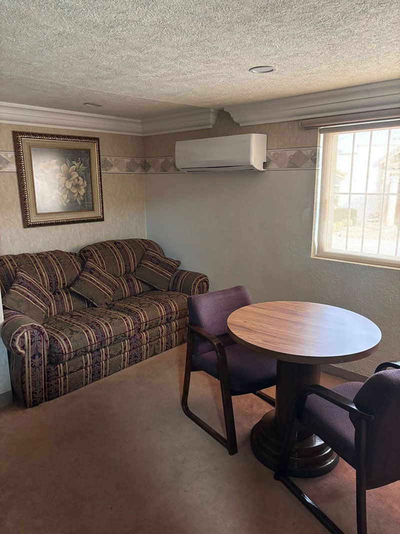 MOTEL REAL DEL COBRE