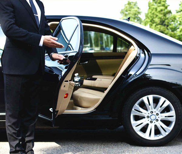 corporate bus and limousine charters