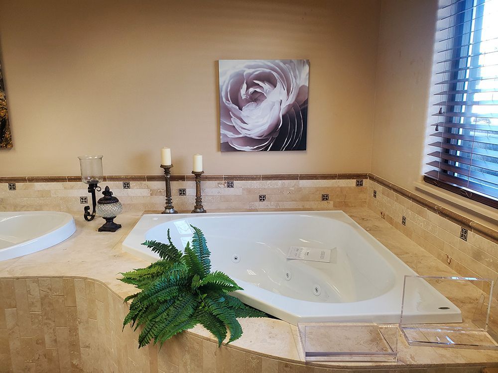 Jacuzzi Tub | Hillsboro, OR | Plumbing Materials Supply 