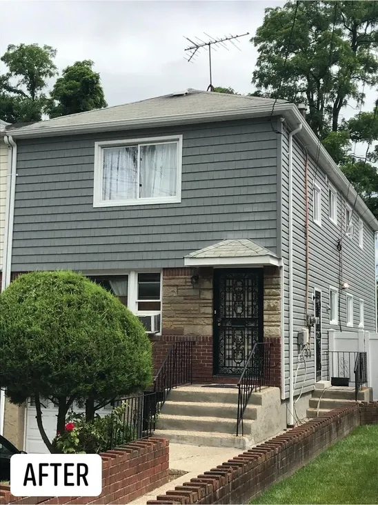 A picture of the siding of a house.