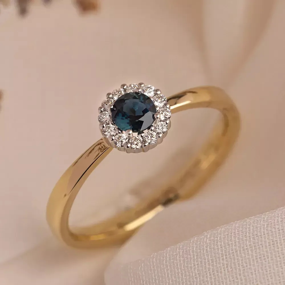 Saffier trouwringen in Utrecht bij Juwelier Sluijsmans