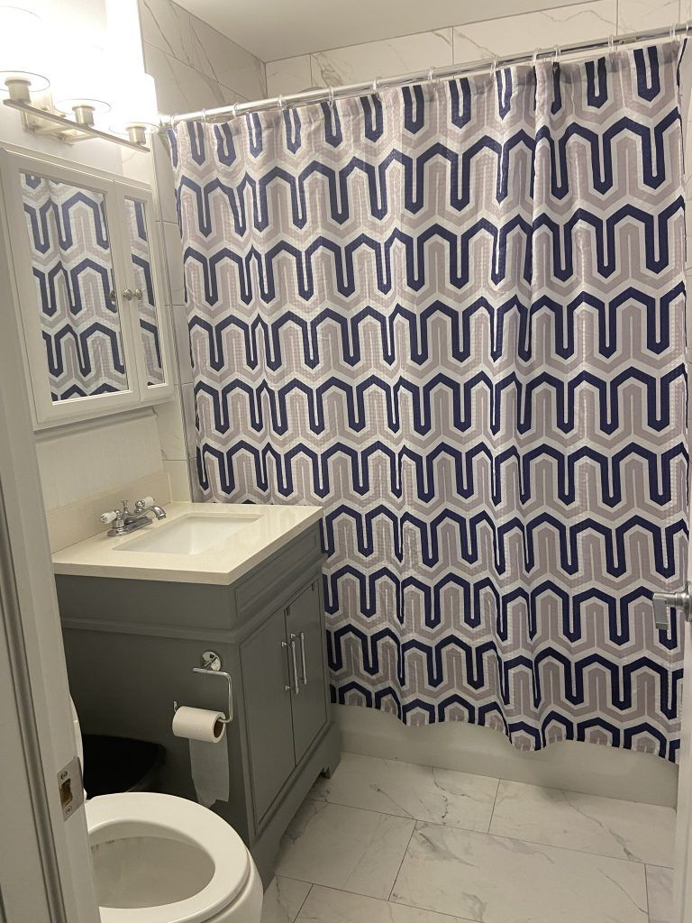 Nice and Clean Bathroom