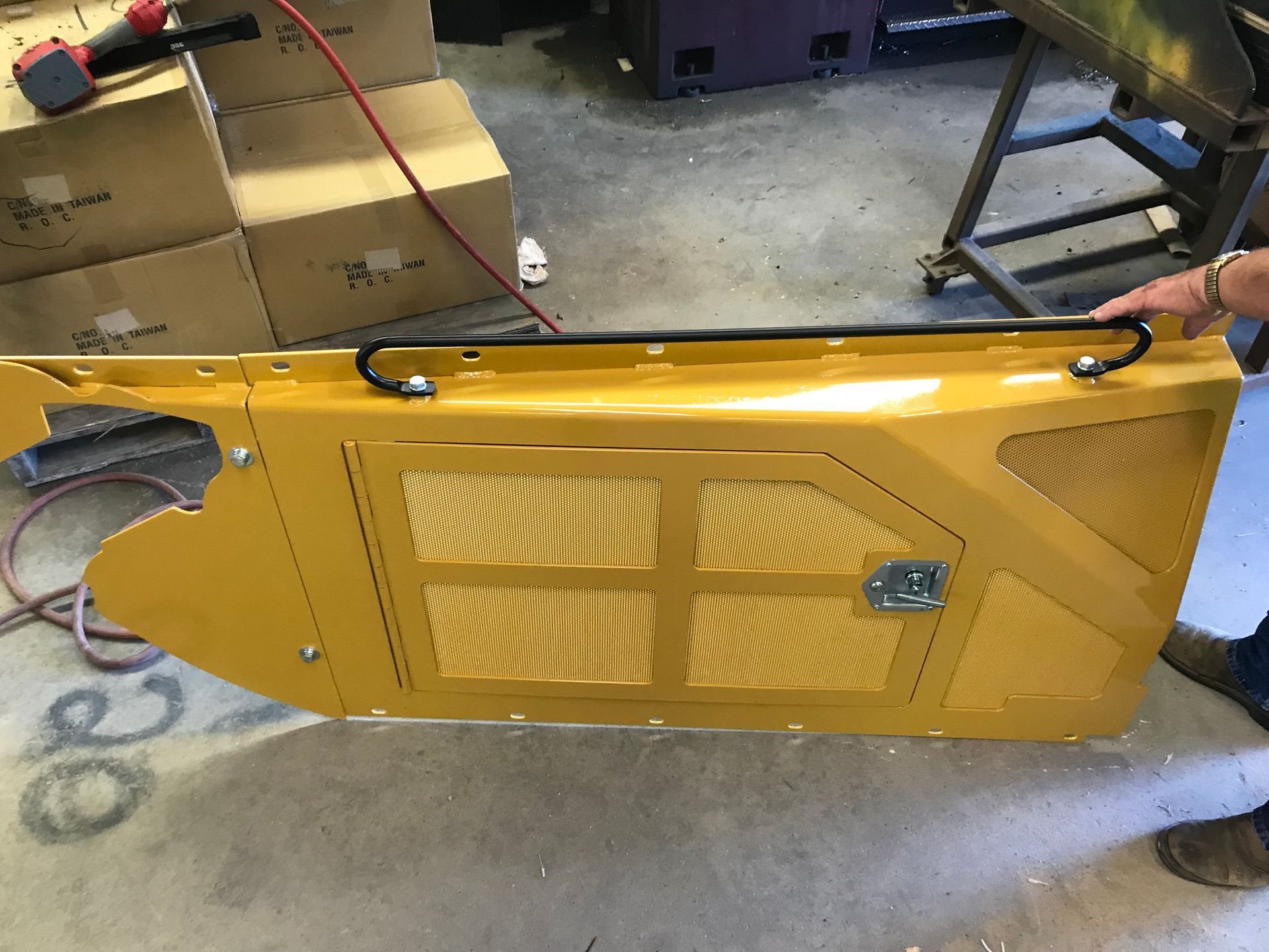 D8H Orops Engine Enclosure