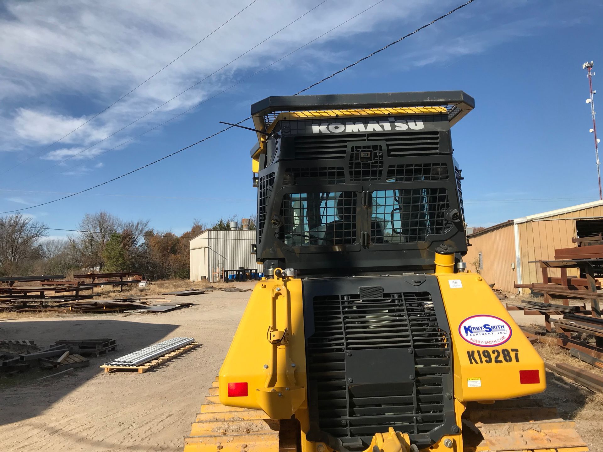 KOMATSU D51-24 SCREENS