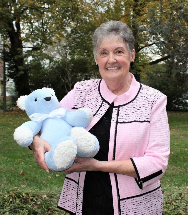 Volunteers Bring Comfort with Bereavement Bears