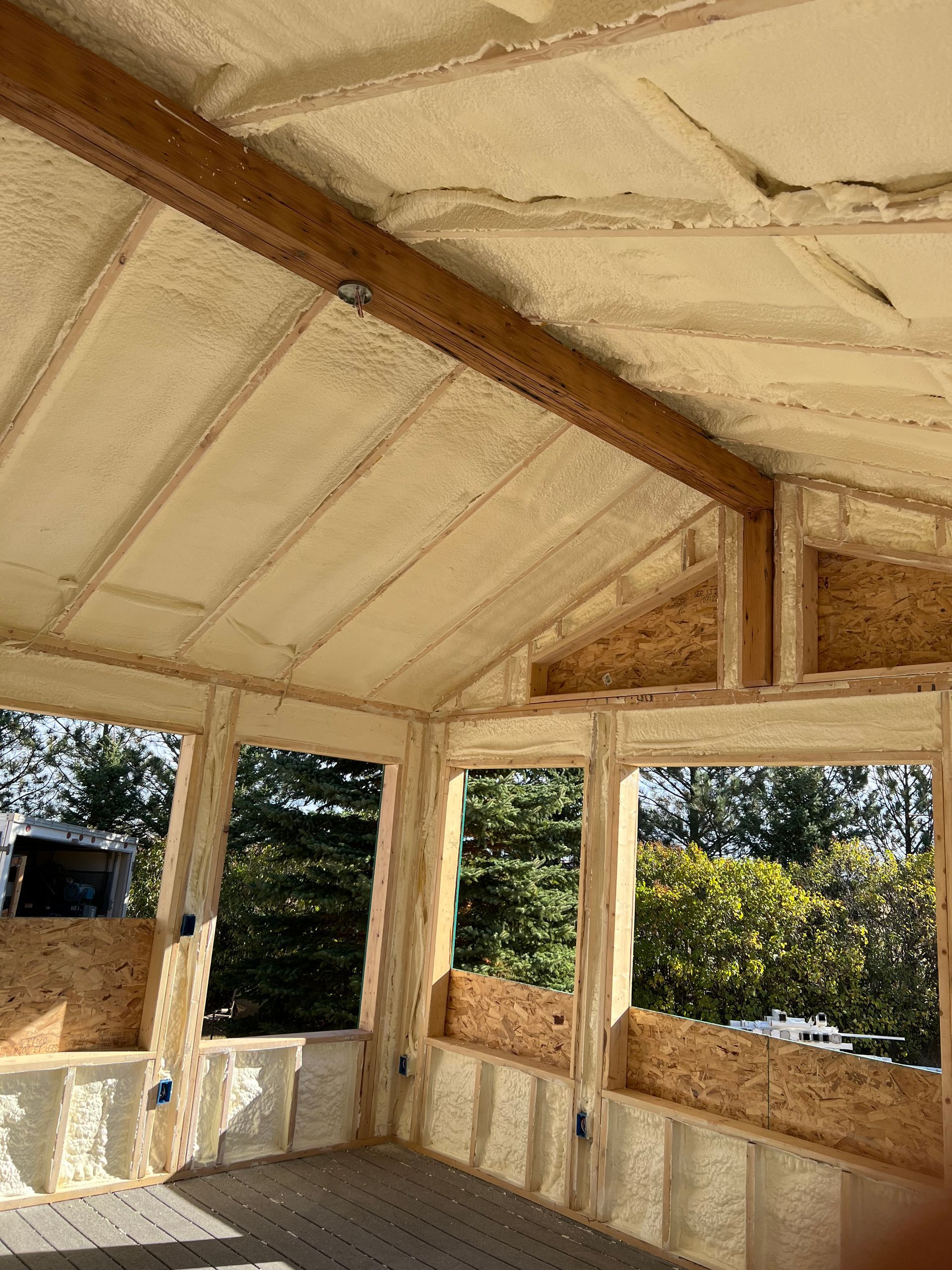 closed cell spray foam