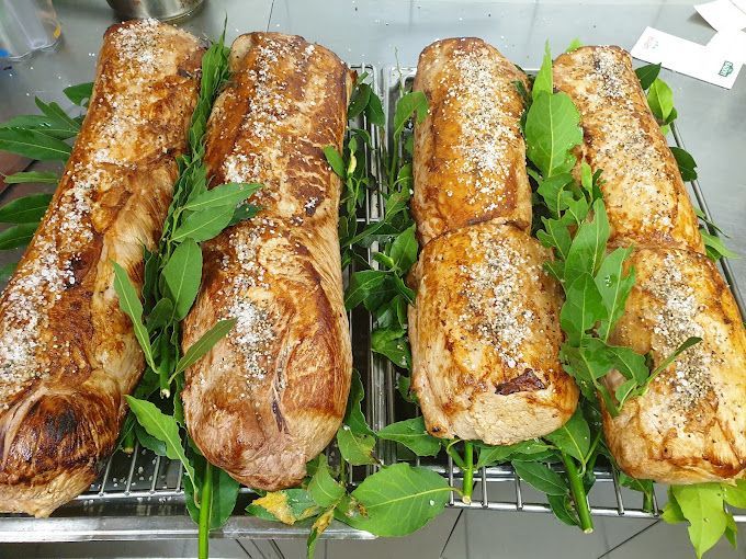 Relais du petit bourg à Ardon: Votre restaurant - caveau - traiteur