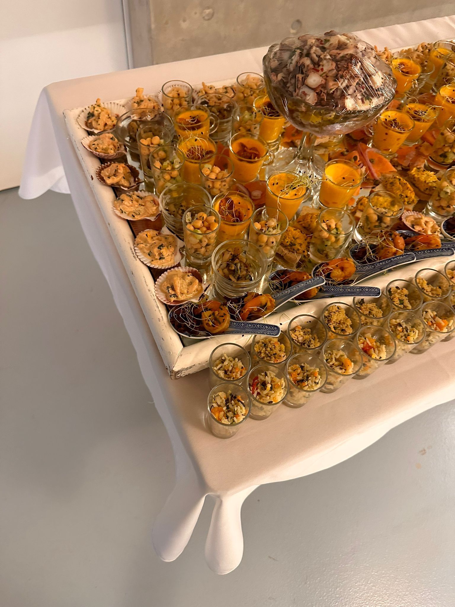 Relais du petit bourg à Ardon: Votre restaurant - caveau - traiteur