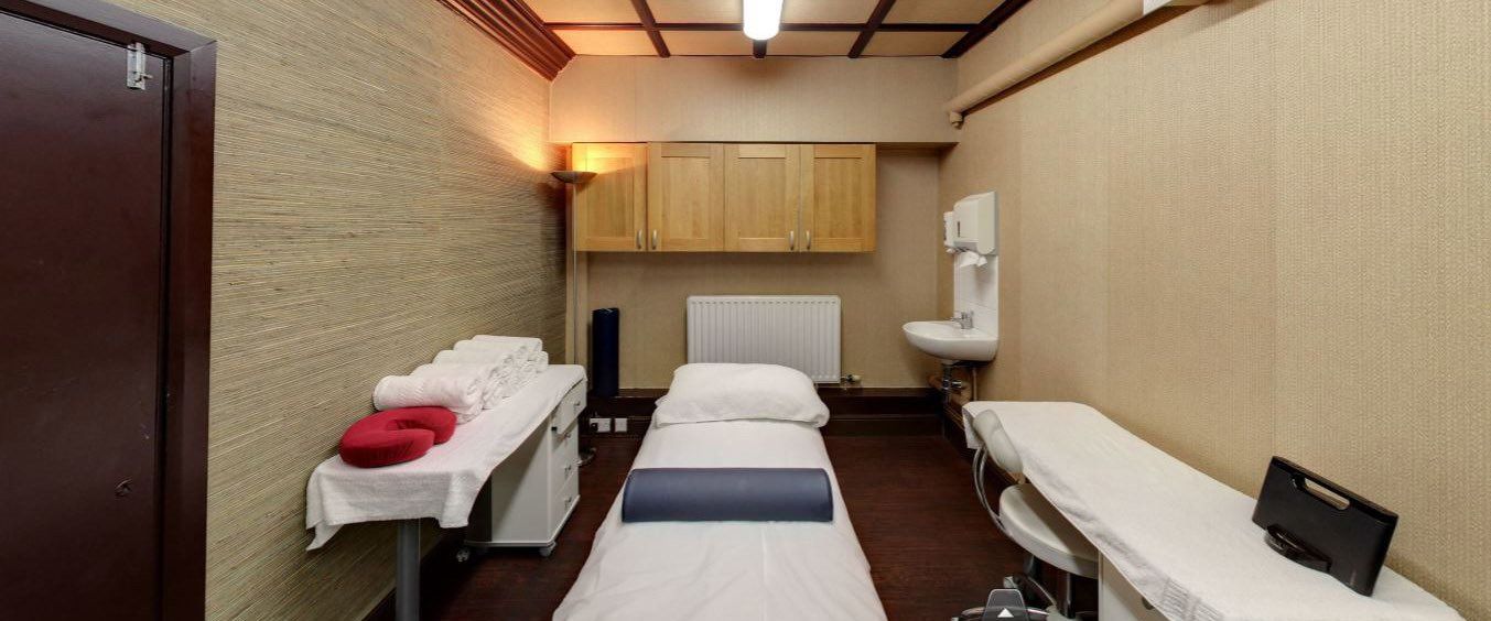 relax and de-stress with a massage from health zone clinic wimbledon