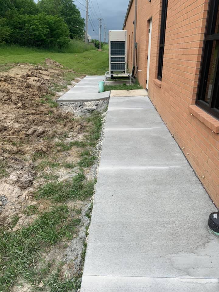 concrete sidewalk in jefferson city
