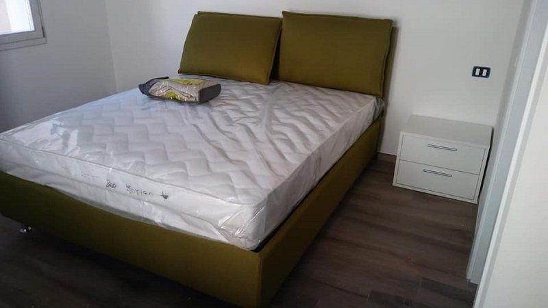 Camera matrimoniale con materasso