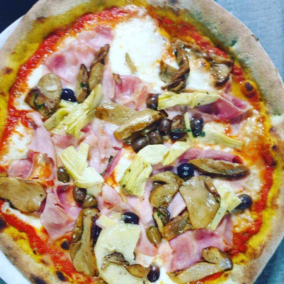 pizza capricciosa