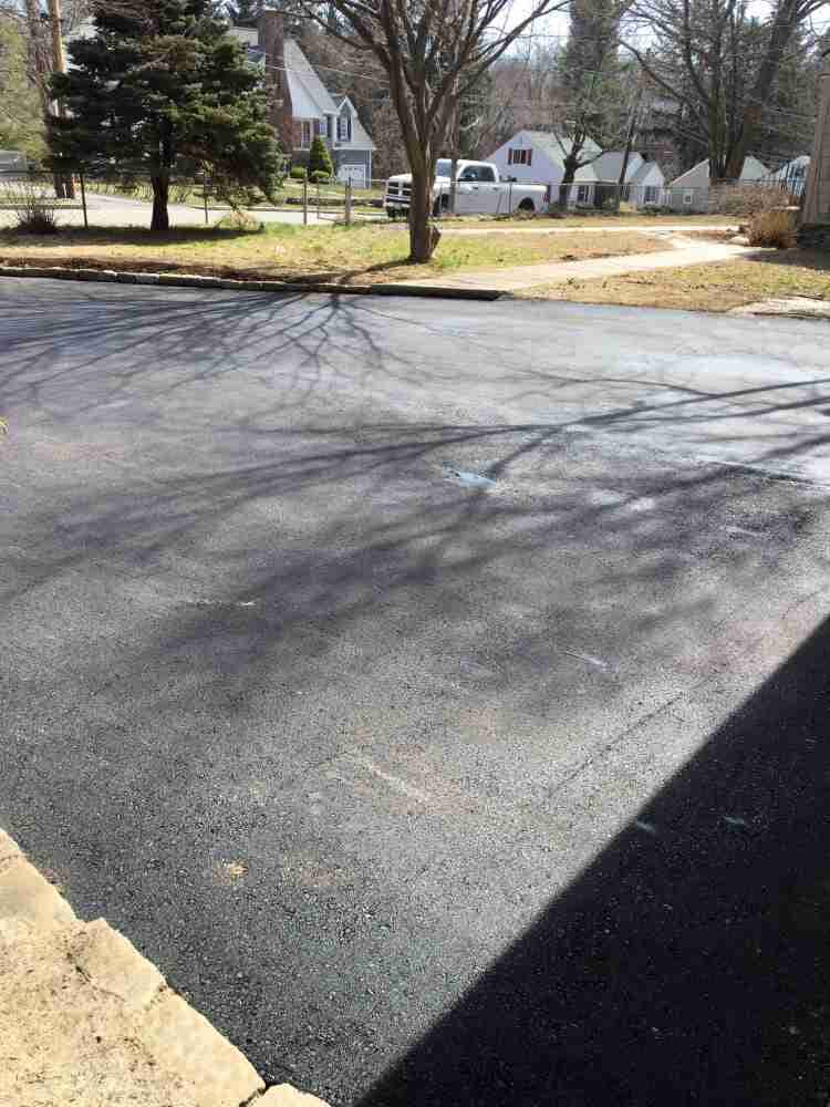 Residential ROR after 3 - Sealcoating in Worcester, MA