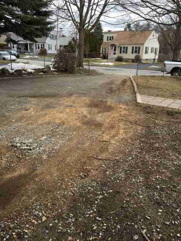 Residential ROR before 1 - Sealcoating in Worcester, MA