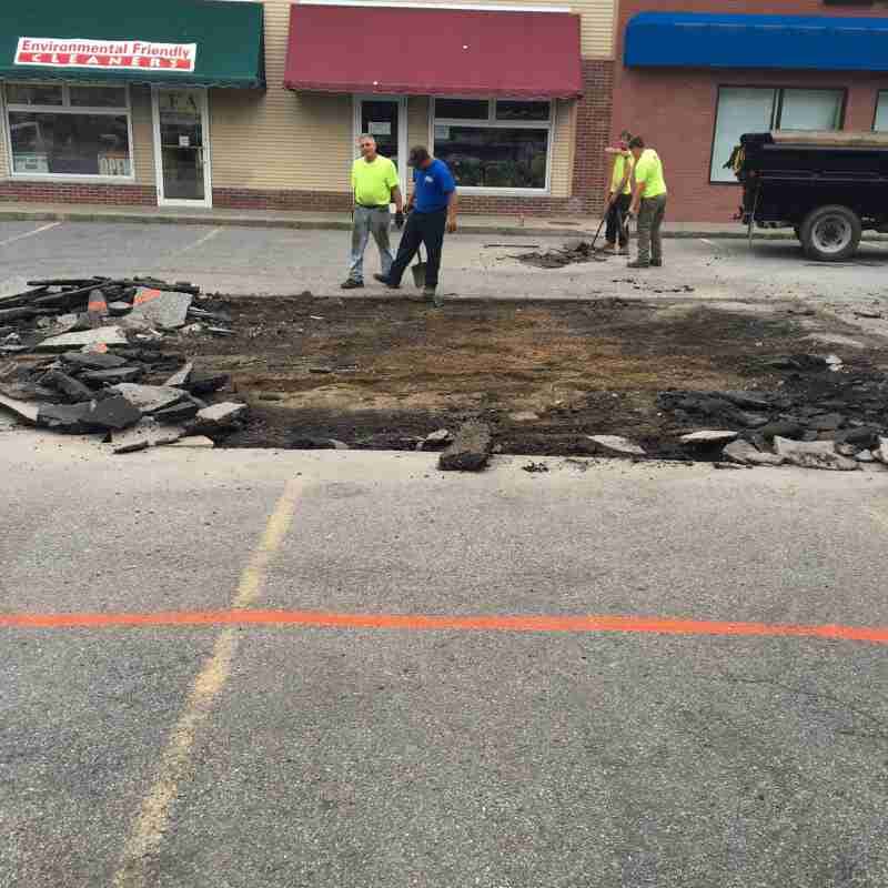 Sudbury Pizza - Pic #1 - Sealcoating in Worcester, MA