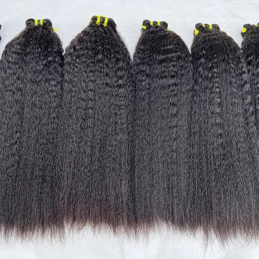 alt="10A Kinky Straight Human Hair Bundles with thick, natural texture for a blowout look"