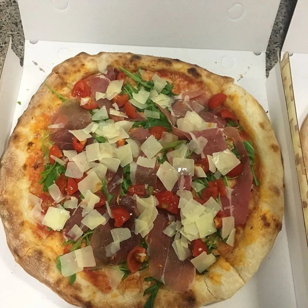 pizza con bresaola