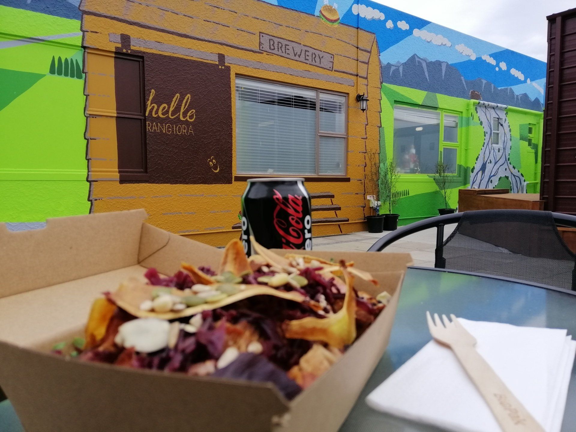 margot korhonen, muralist, artist, nz, rangiora, alt kitchen, burgers, beers