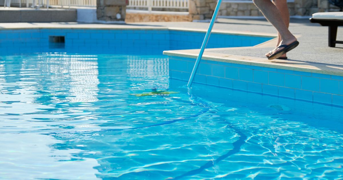 Keep Your Pool Pristine This Summer: 8 Essential Pool Maintenance Tips