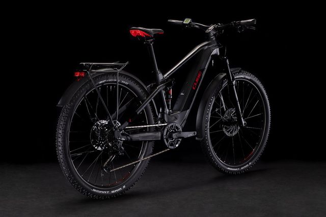 Vendita di e-MTB | Biciclette ibride | Cube Store Verona
