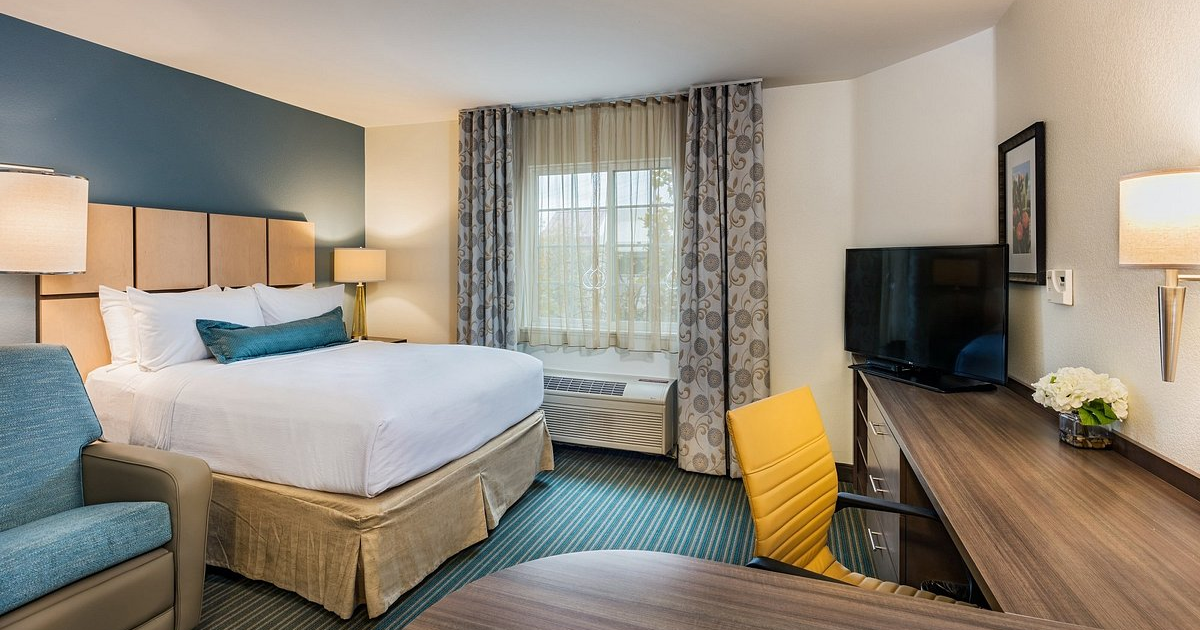 Candlewood Suites Teacher Discount | Teacher Travel Discounts