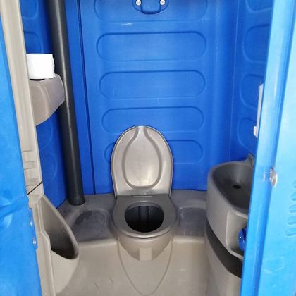 RENTA DE BAÑOS PORTÁTILES