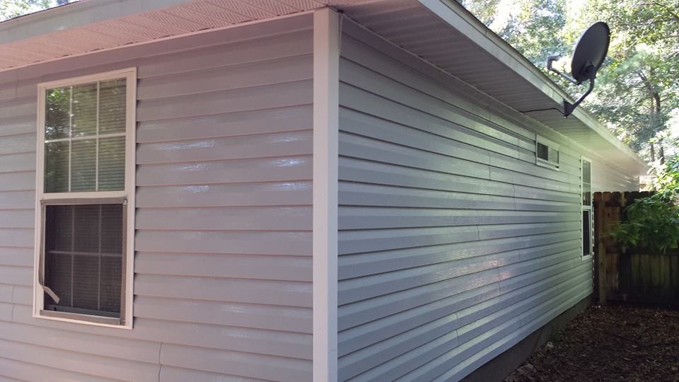Siding Cleaning — Siding Softwashing in Tallahassee, FL