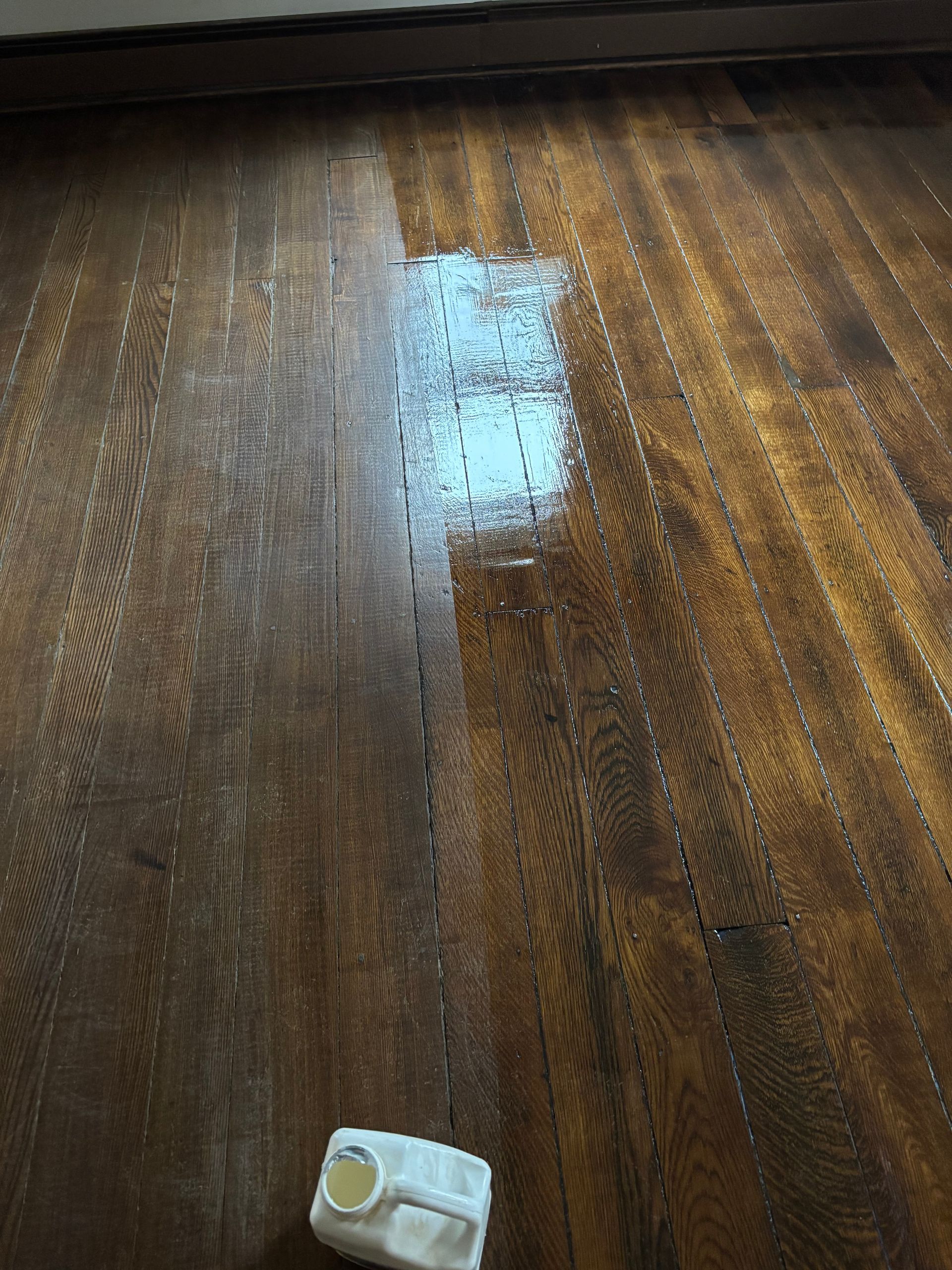 fLYING v fLOORS cranberry, pa BUFF AND RECOAT AFFORDABLE FLOOR REFINISHING