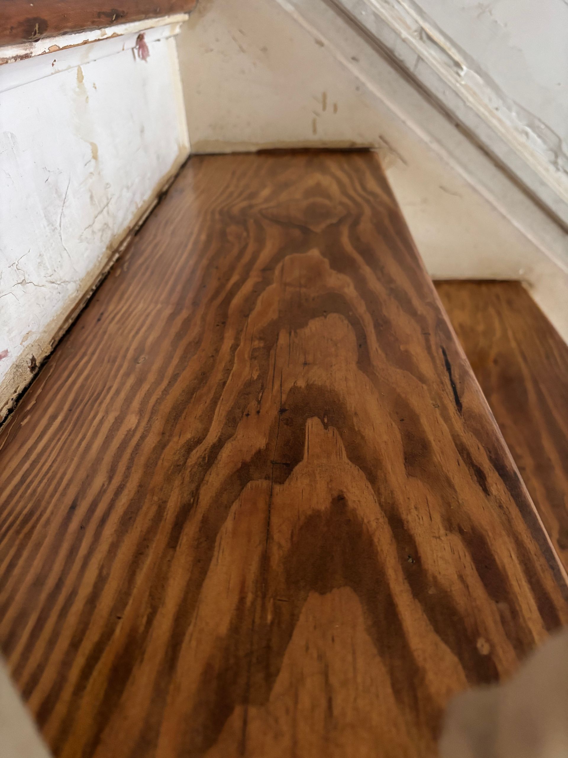 commercial residential stair repair staining refinishing Cranberry, Wexford, Mars PA, Northeast Ohio