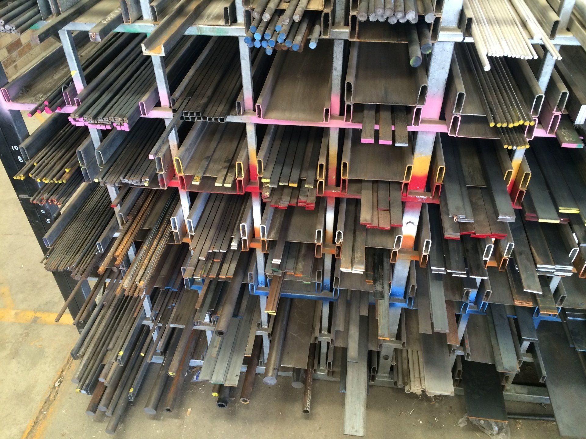 a bunch of metal bars stacked on top of each other