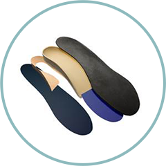 Three different types of insoles are stacked on top of each other in a circle.