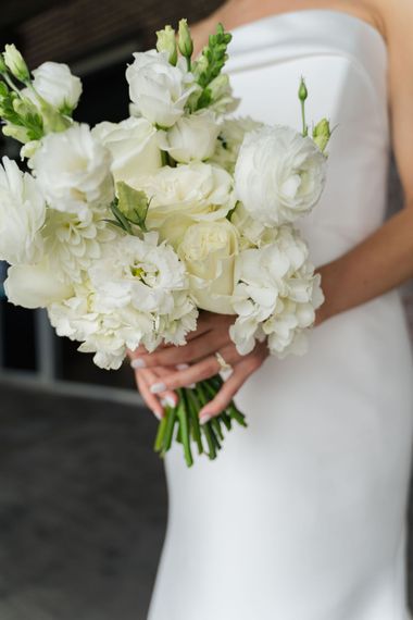 Summer bridal bouquet