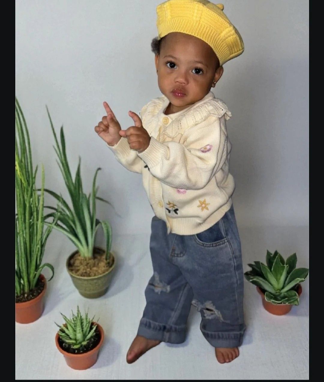 Denim Ripped elastic waist jeans