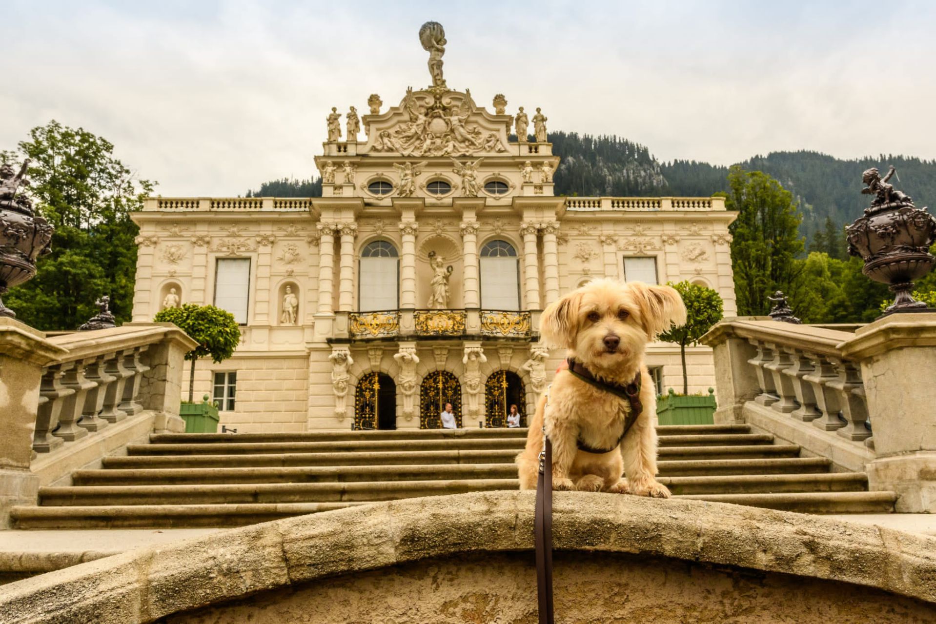 Ausflugsziel Schloss Linderhof, wandern Schloßgarten, Bayern, Oberbayern, Fewo Murnau, mit Frühstück, Aparthotel Werdenfels